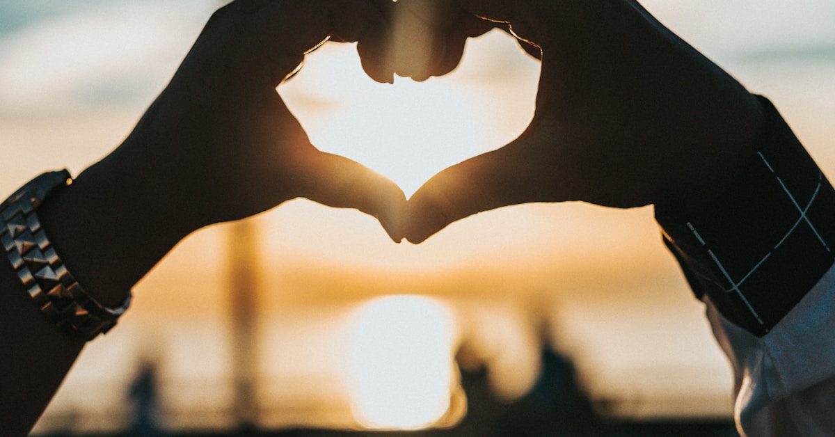 How to Find Love on Tinder: The Complete Guide to Meaningful Connections